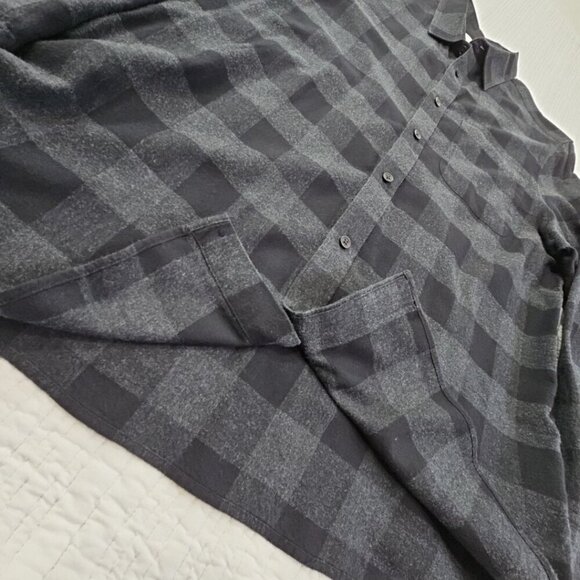 Calvin Klein Flannel Shirt Men's M Medium Black Check Long Sleeve EUC Old Money - Picture 3 of 15